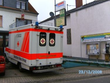 Das zukuenftige Massagemobil - noch als Krankenwagen